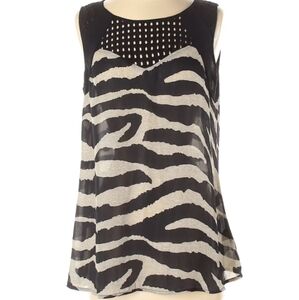 Cabi top! New without tags!